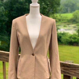 Tan Gianni Bini blazer size 12
